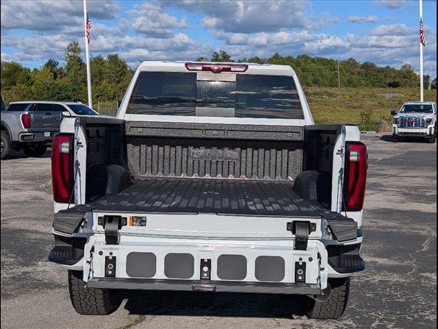 New 2026 GMC Sierra 2500 Denali w/ Denali Reserve Package image 18