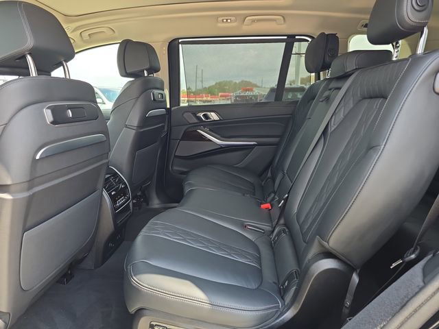 Used 2026 BMW X7 xDrive40i image 12
