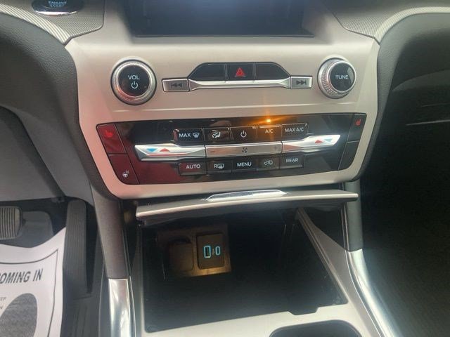 Used 2023 Ford Explorer XLT w/ Equipment Group 202A image 19