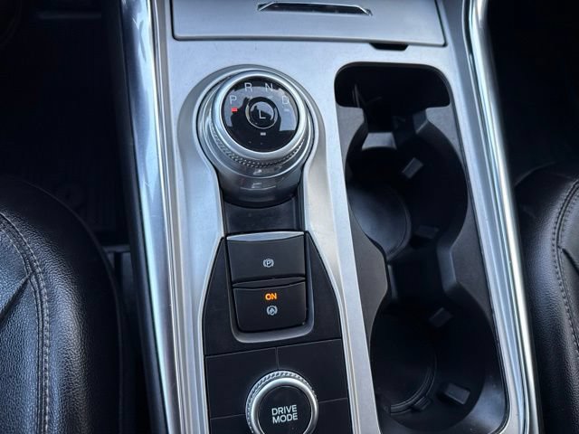 Used 2022 Ford Explorer Limited w/ Equipment Group 301A AWD/4WD image 34