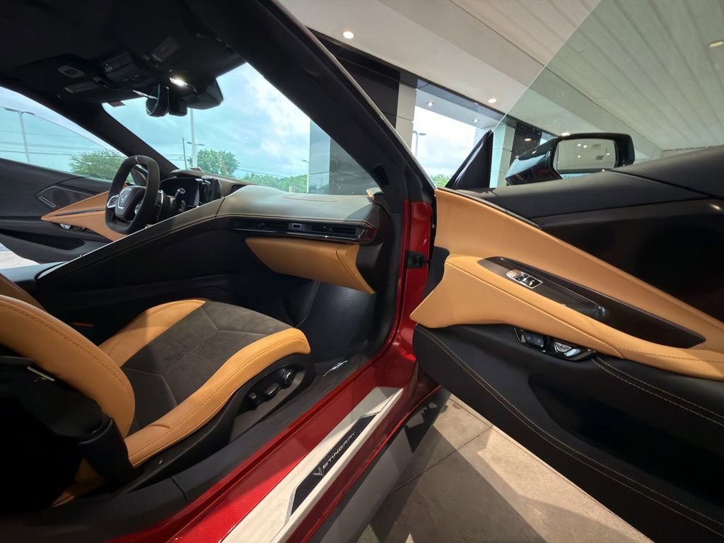 Certified 2023 Chevrolet Corvette Stingray Premium Conv w/ Z51 Performance Package RWD image 17
