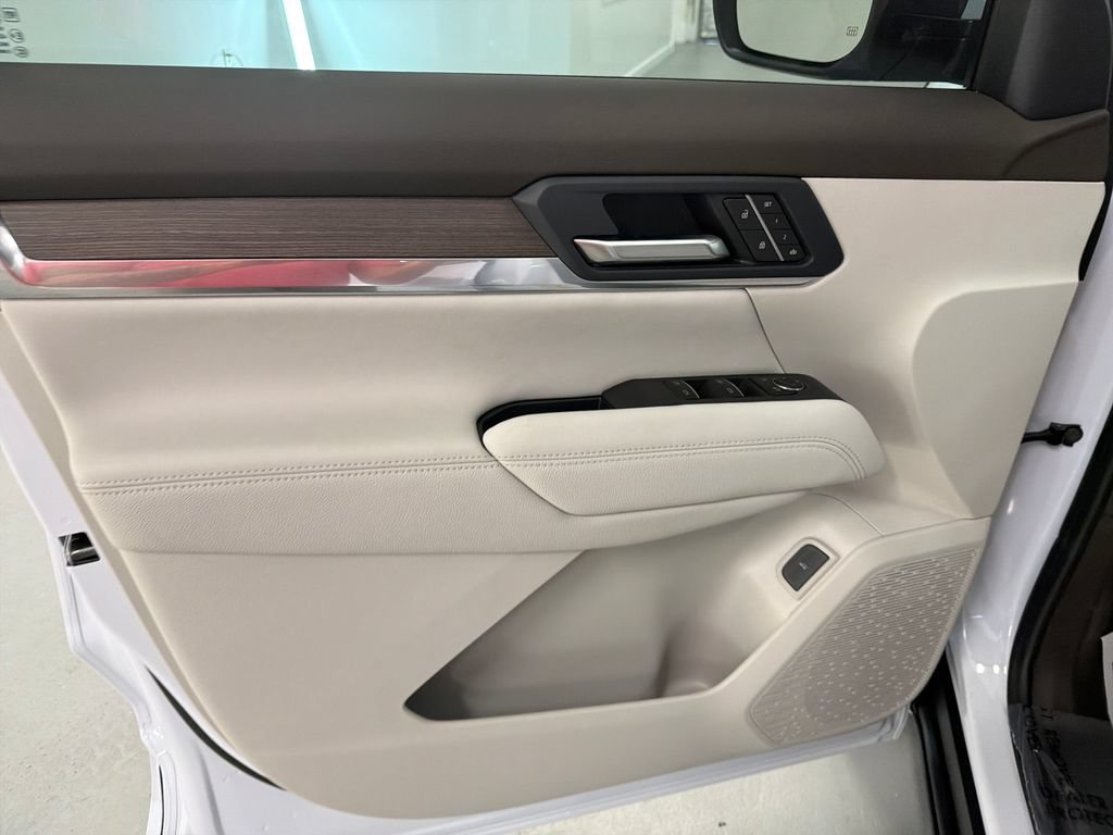 New 2026 GMC Terrain Denali AWD/4WD image 11