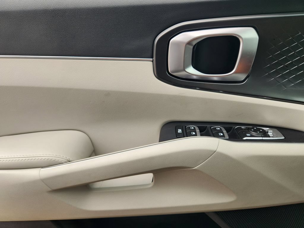 New 2025 Kia Sorento S AWD/4WD image 16