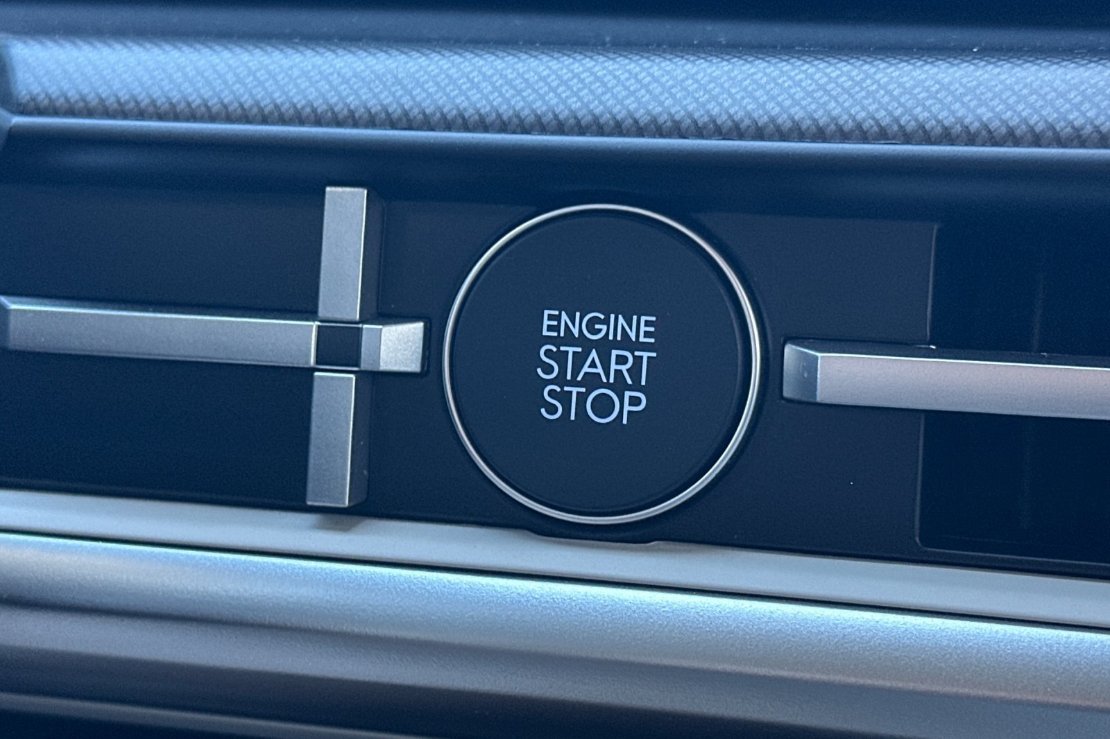 New 2027 Hyundai Santa Fe SEL FWD image 22