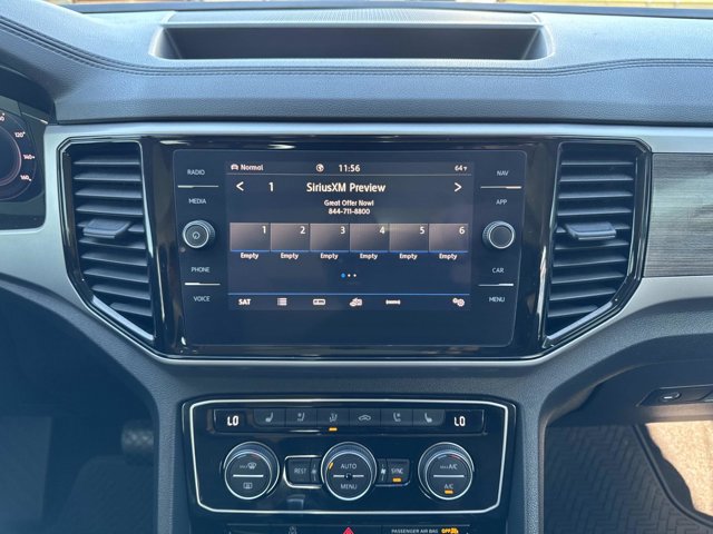 Used 2021 Volkswagen Atlas SEL Premium image 31