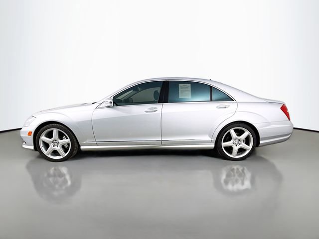 Used 2010 Mercedes-Benz S 550 4MATIC image 4