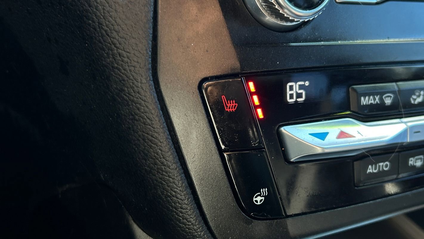 Used 2020 Ford Explorer XLT w/ Equipment Group 202A image 37