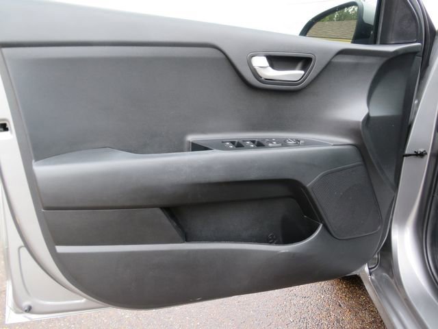 Used 2021 Kia Rio S image 19