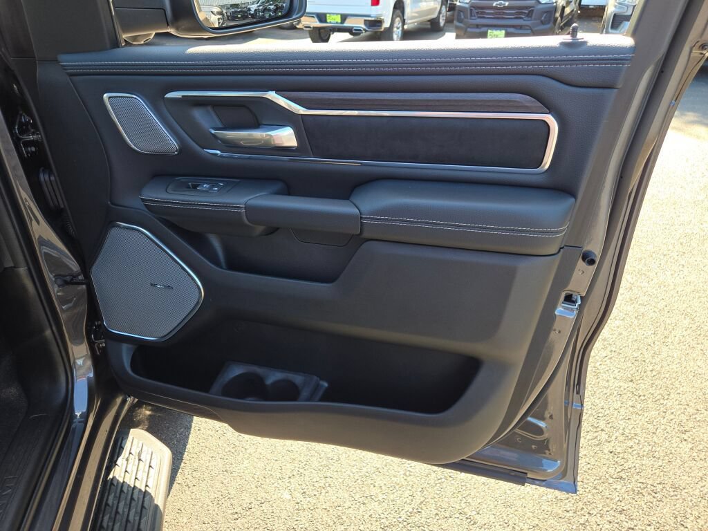 New 2027 RAM 1500 Laramie w/ Night Edition AWD/4WD image 5