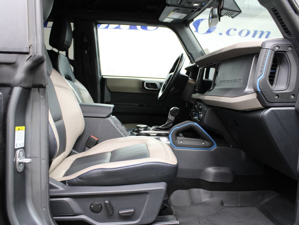 Used 2024 Ford Bronco Wildtrak AWD/4WD image 37