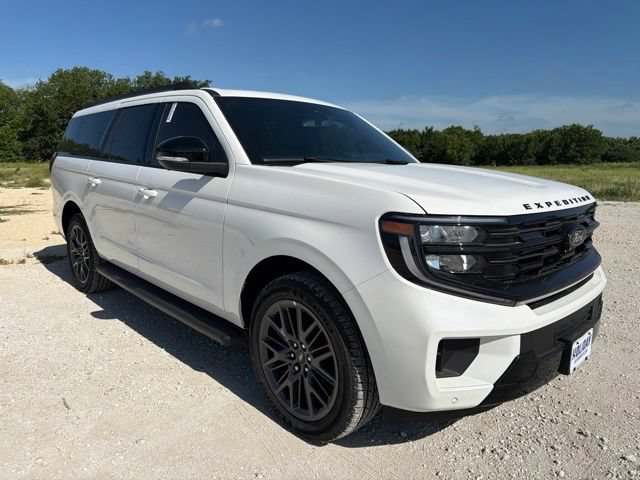 New 2026 Ford Expedition Max Platinum w/ Stealth Appearance Package AWD/4WD image 5