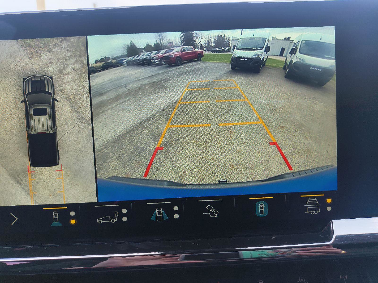 Used 2022 Chevrolet Silverado 1500 ZR2 AWD/4WD image 27