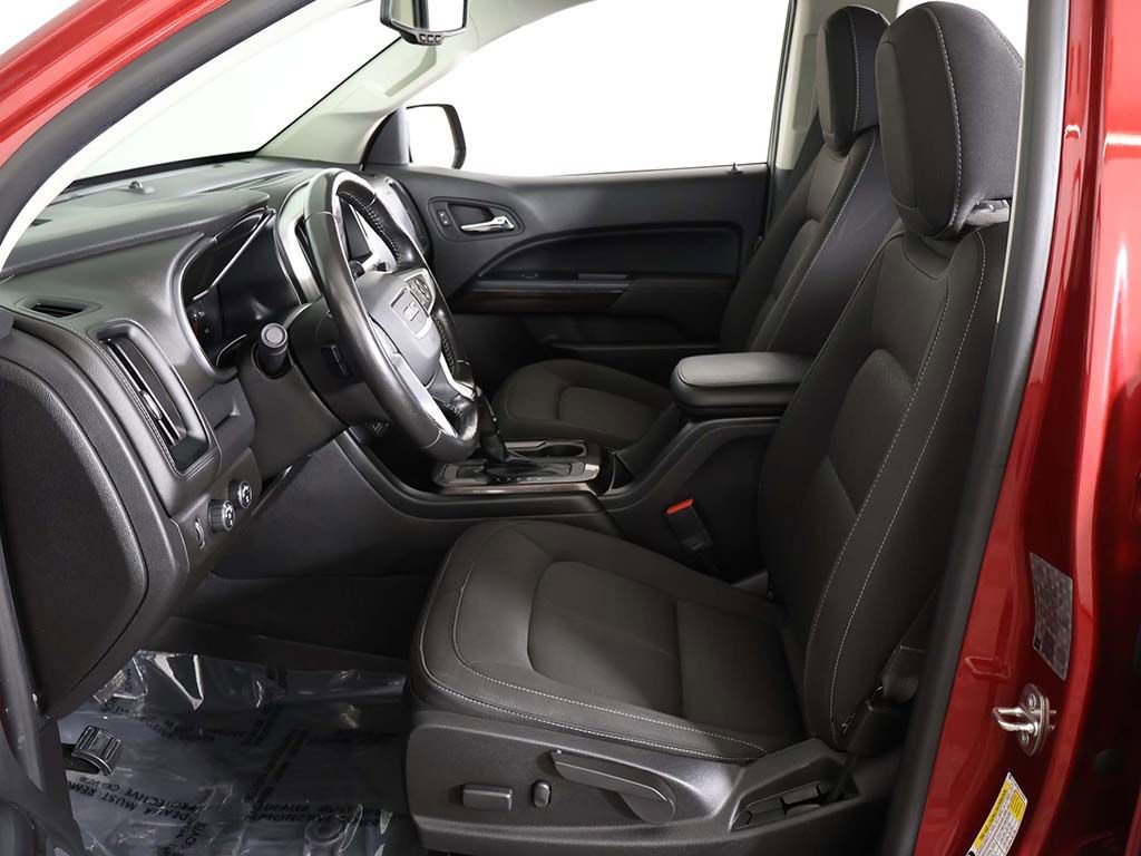 Used 2020 GMC Canyon SLE w/ Elevation Edition image 28