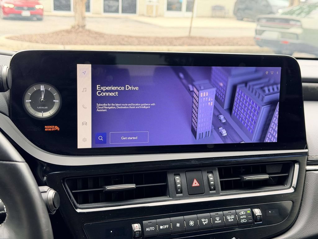 Used 2024 Lexus ES 350 w/ Premium Package FWD image 18