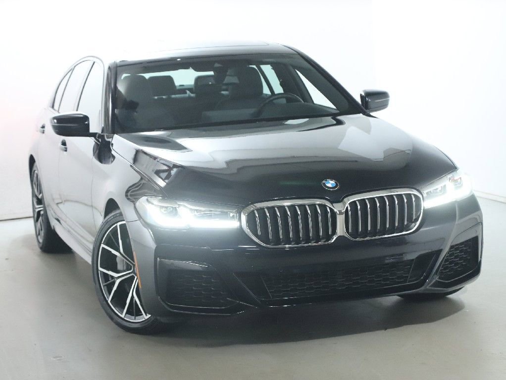 Certified 2022 BMW 540i xDrive w/ M Sport Package image 2