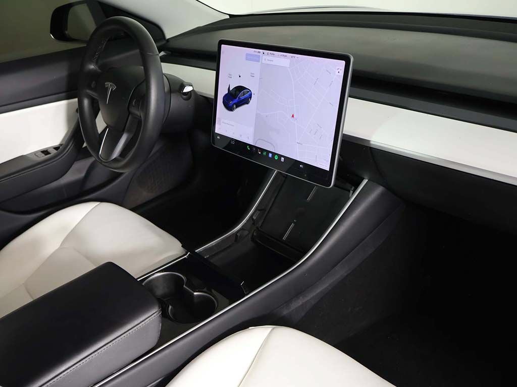 Used 2019 Tesla Model 3 Standard Range Plus RWD image 31