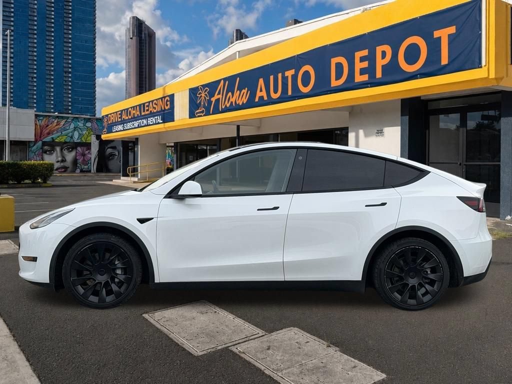 Used 2021 Tesla Model Y Long Range AWD/4WD image 2