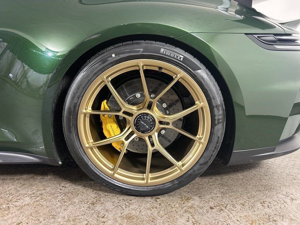 Used 2026 Porsche 911 GT3 RWD image 10