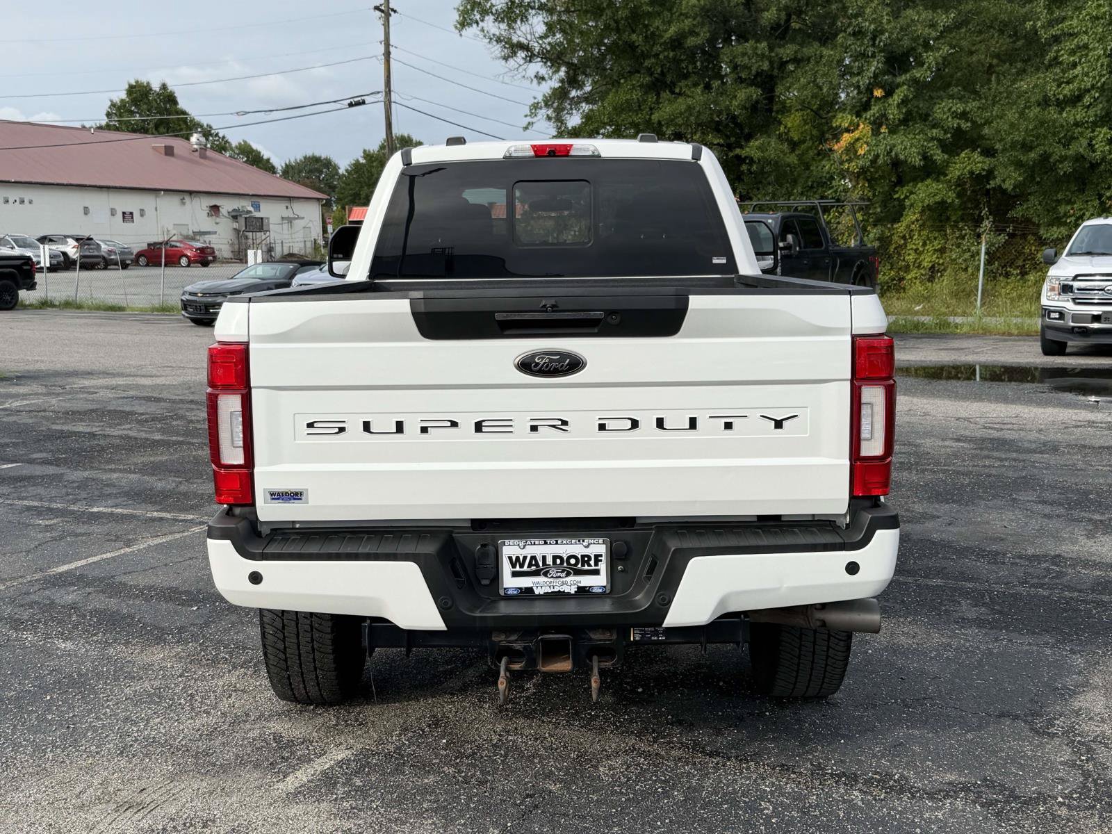 Used 2022 Ford F350 Lariat w/ Black Appearance Package AWD/4WD image 3