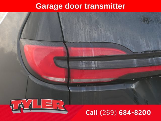 New 2027 Chrysler Pacifica Select FWD image 12