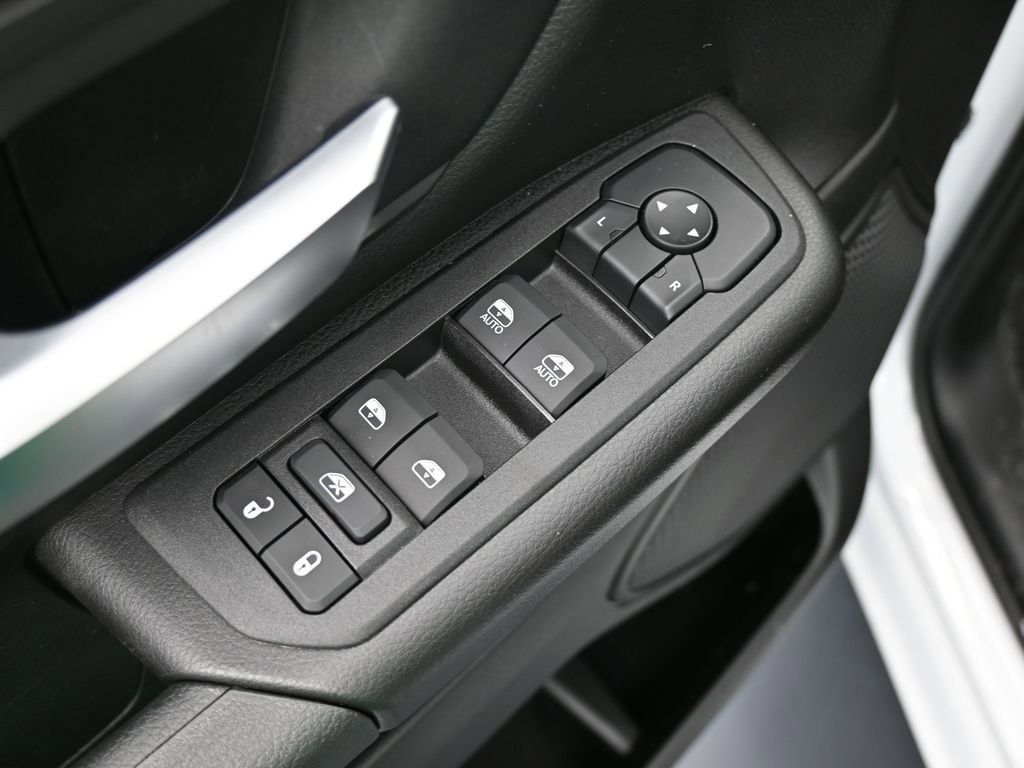 New 2026 RAM 1500 Classic Warlock image 16