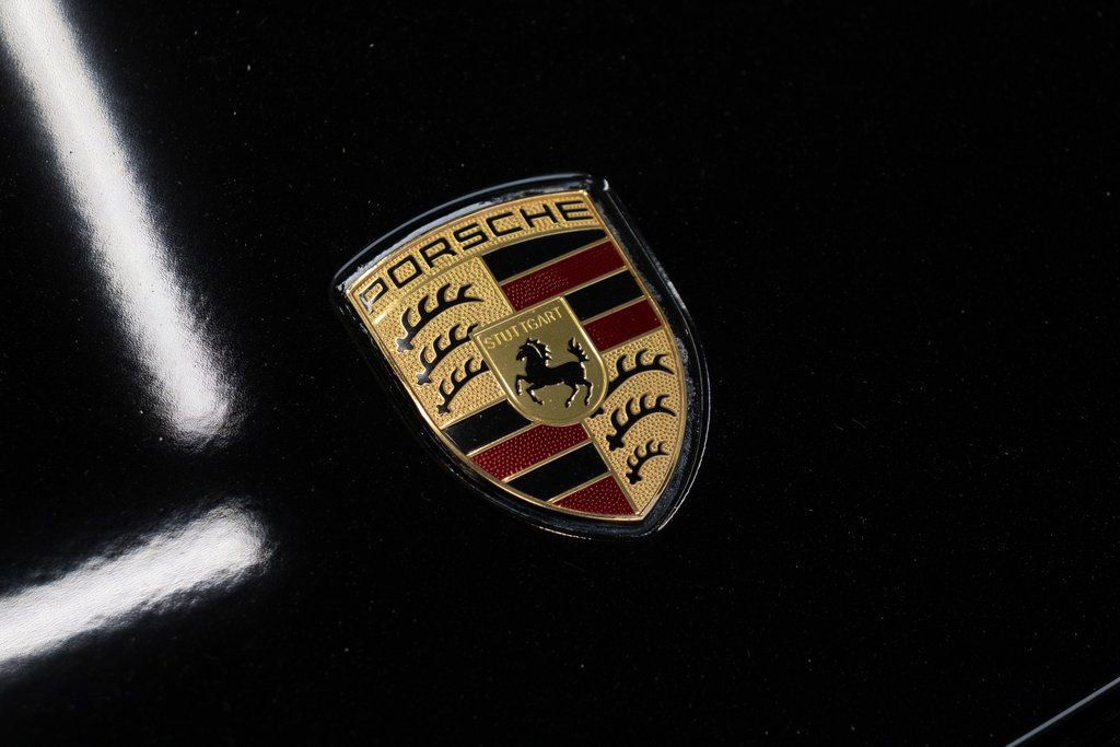 Used 2017 Porsche 911 Carrera S image 7