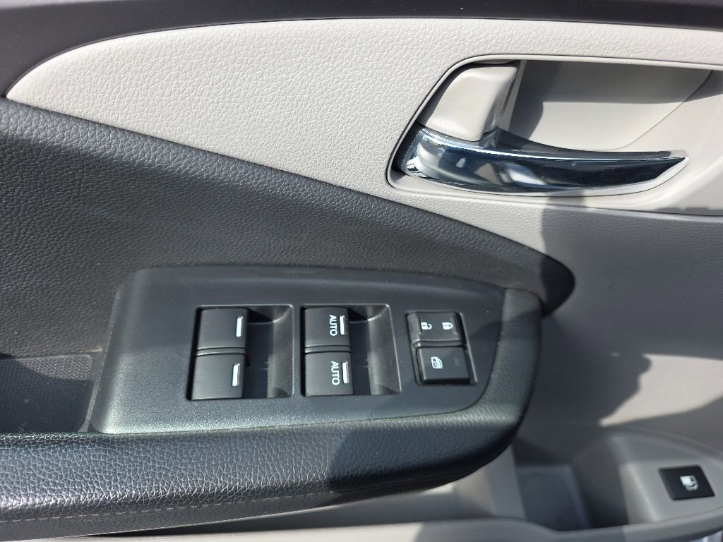 Used 2021 Honda Pilot EX image 13