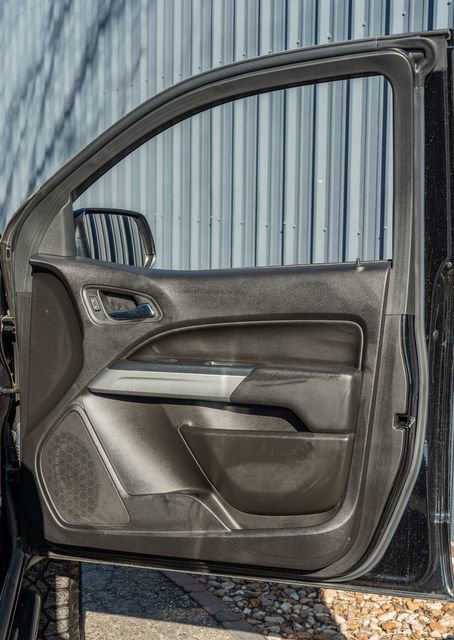 Used 2018 Chevrolet Colorado ZR2 image 44