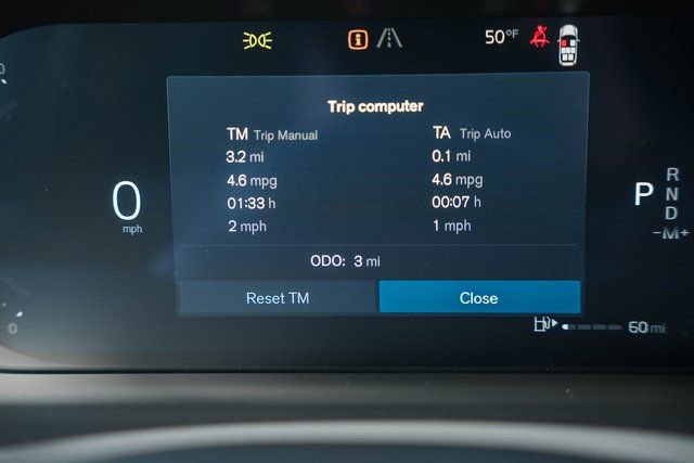 New 2026 Volvo XC90 B6 Plus w/ Protection Package Premier image 44