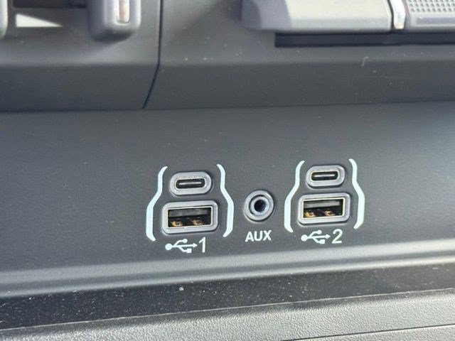 New 2026 RAM 2500 Laramie AWD/4WD image 25