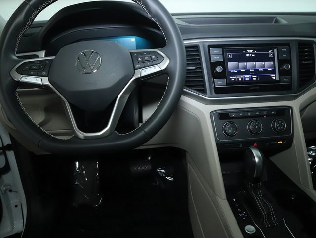 Used 2023 Volkswagen Atlas SE image 29