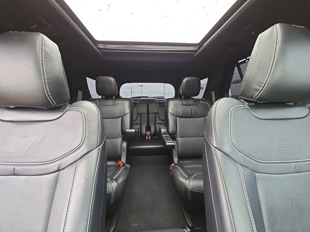 Used 2023 Ford Explorer ST w/ Equipment Group 401A AWD/4WD image 50