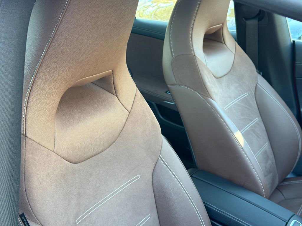 Used 2025 Mercedes-Benz CLA 250 4MATIC image 9