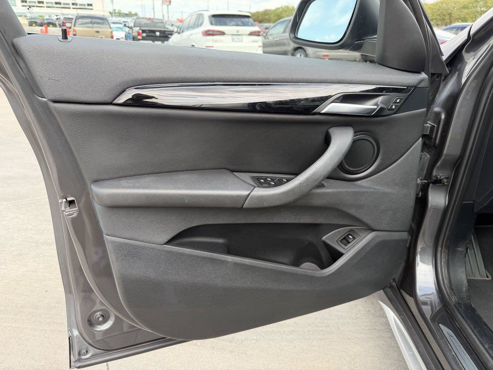 Used 2021 BMW X1 sDrive28i w/ Convenience Package FWD image 12