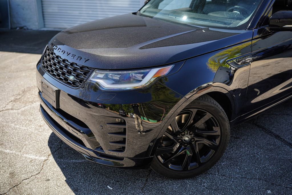 Used 2023 Land Rover Discovery S R-Dynamic image 2