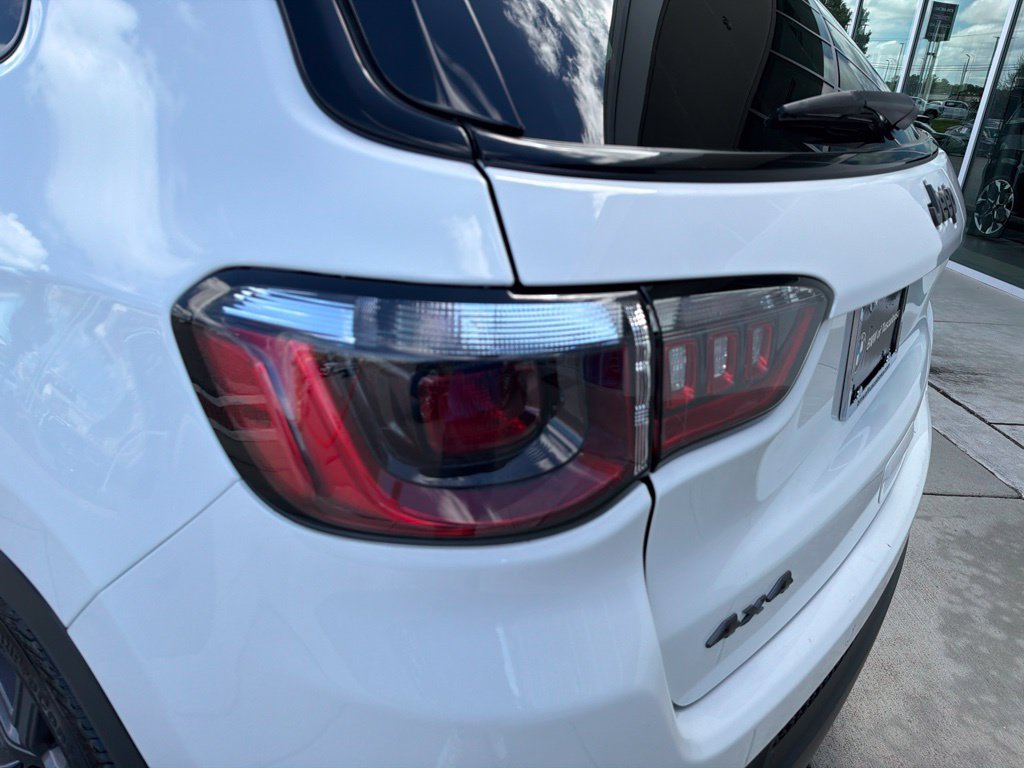 Used 2026 Jeep Compass Limited AWD/4WD image 15