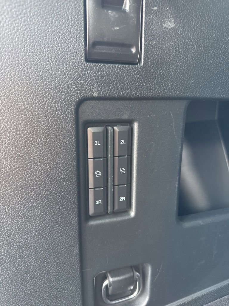 Used 2021 Ford Expedition Limited AWD/4WD image 35