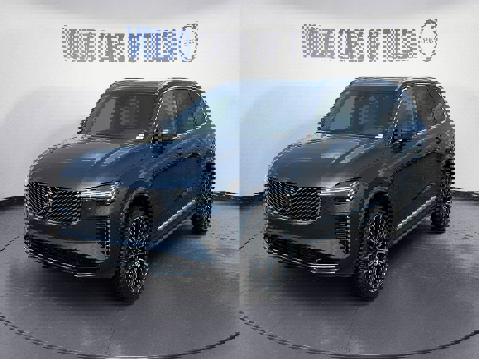 New 2026 Volvo XC90 B6 Plus w/ Protection Package Premier