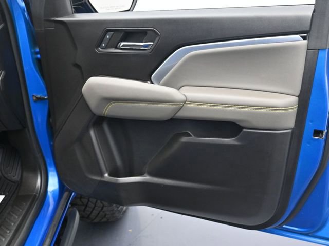 Used 2024 Chevrolet Colorado ZR2 w/ Technology Package AWD/4WD image 26