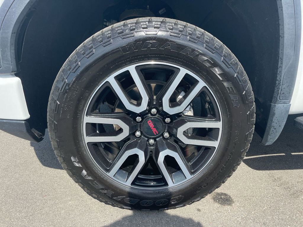 Used 2023 GMC Sierra 1500 AT4 w/ AT4 Premium Package image 34