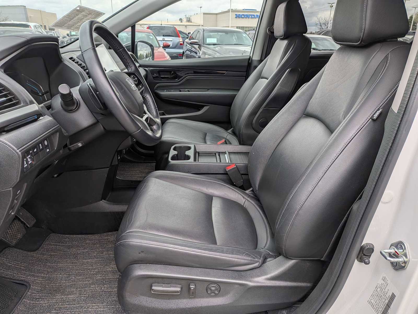 Certified 2023 Honda Odyssey Touring image 15