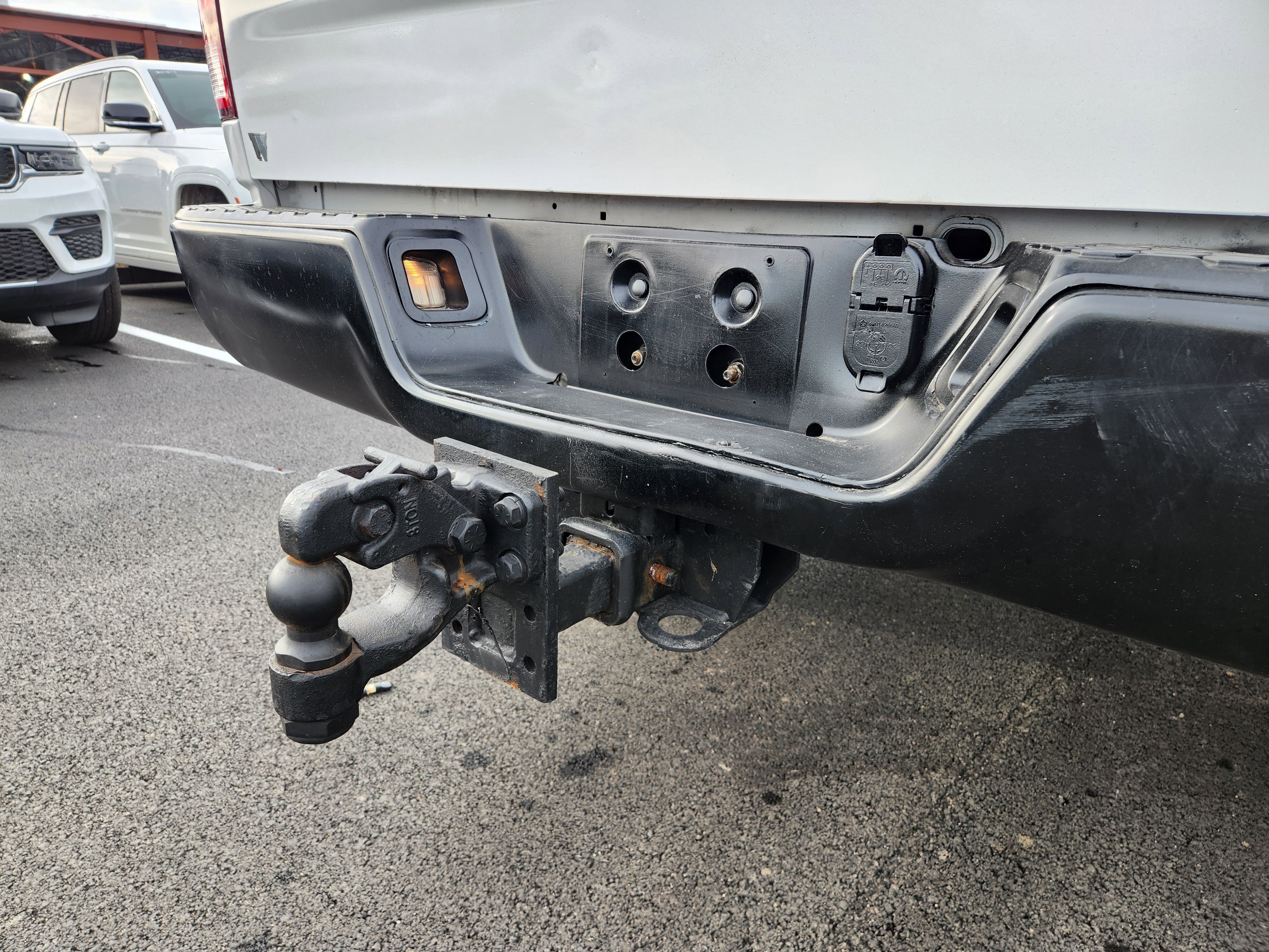 Used 2017 RAM 3500 Tradesman image 17