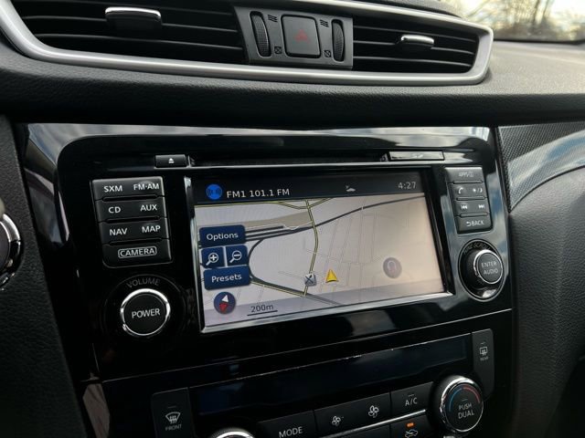 Used 2016 Nissan Rogue SL w/ SL Premium Package image 41