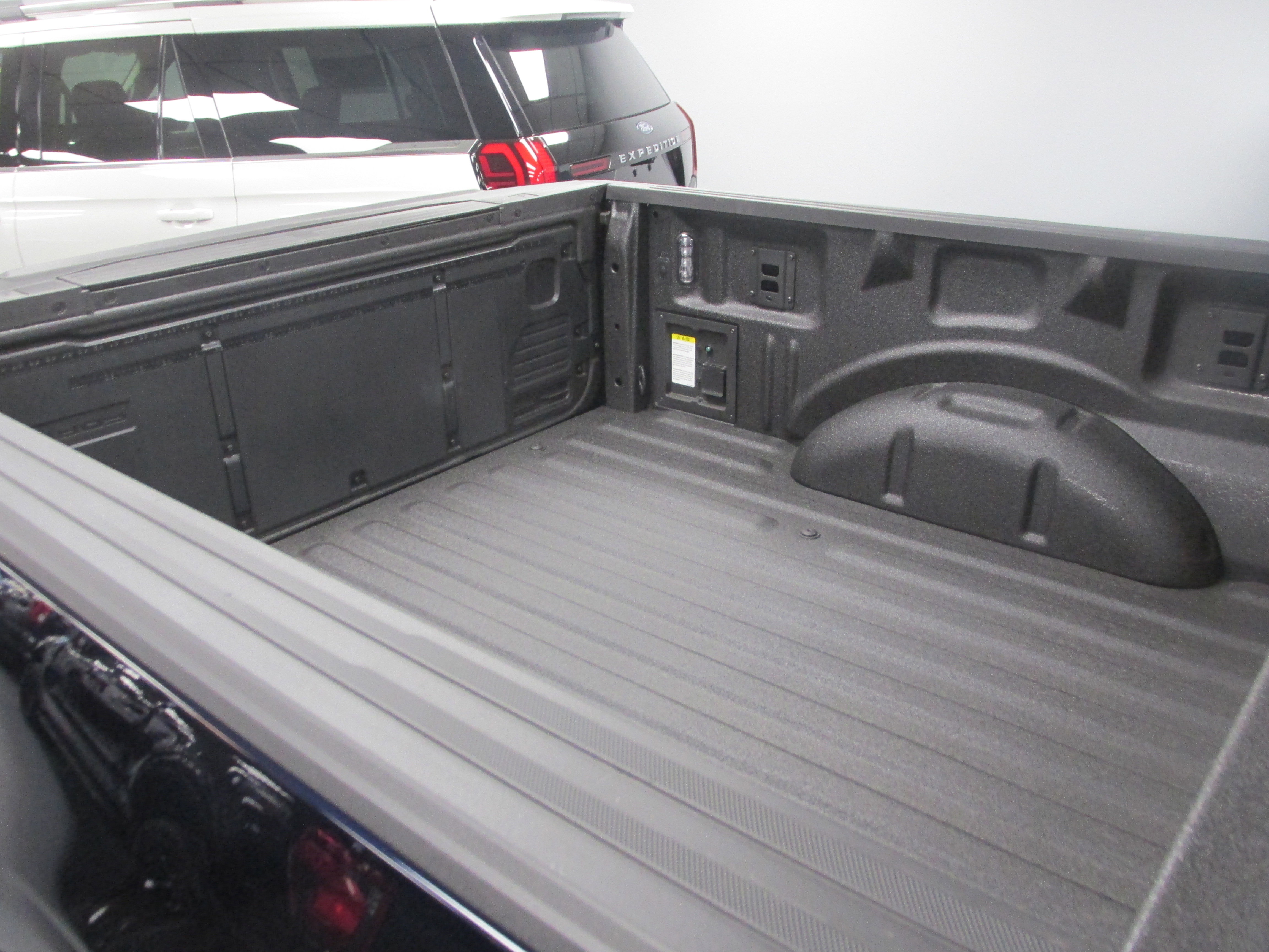 New 2026 Ford F150 XLT w/ Equipment Group 302A MID image 17