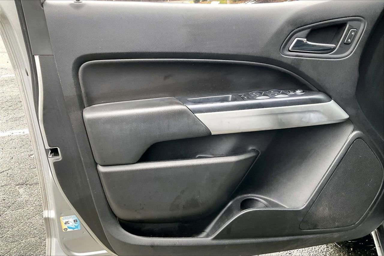 Used 2019 Chevrolet Colorado LT w/ Luxury Package, Chrome image 25