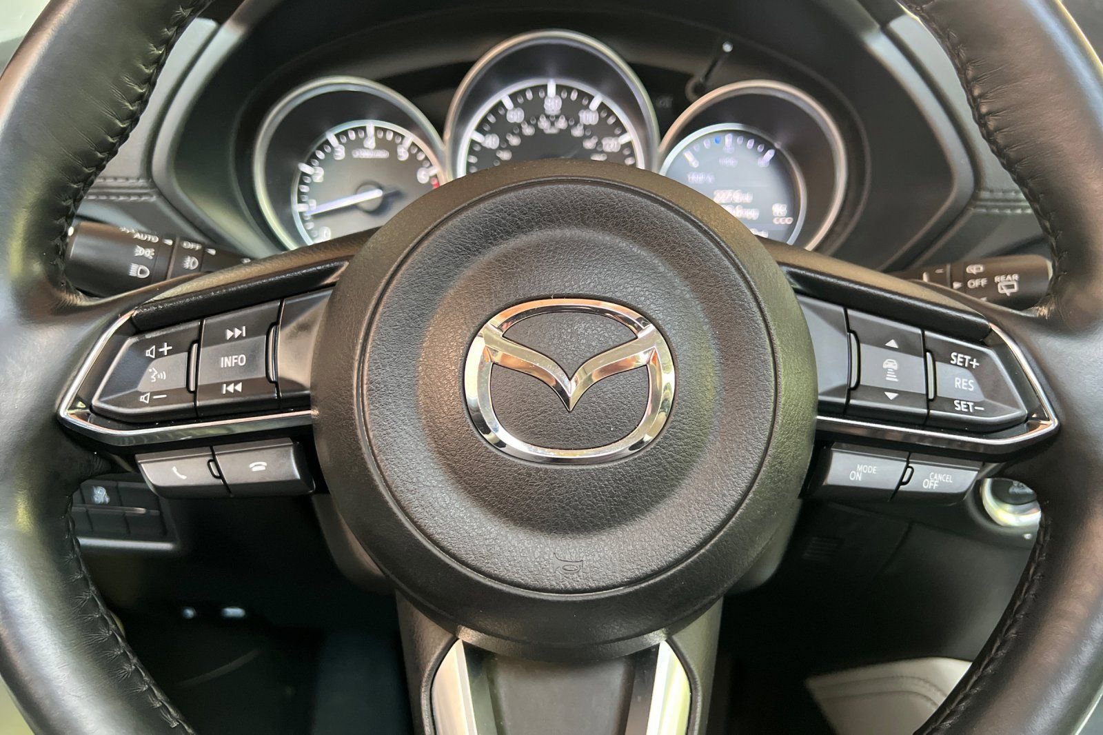 Used 2018 MAZDA CX-5 Grand Touring w/ Premium Package image 32