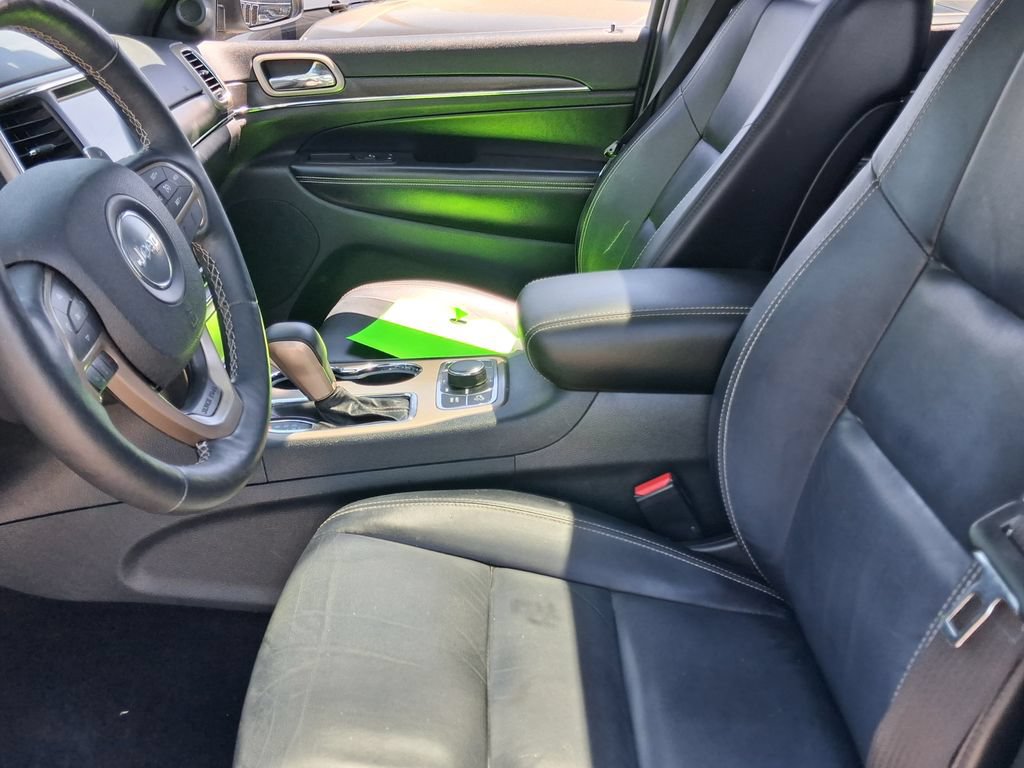 Certified 2017 Jeep Grand Cherokee Limited AWD/4WD image 17