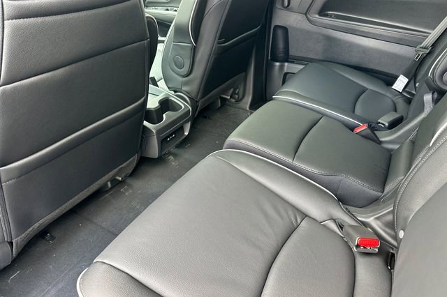 New 2026 Honda Odyssey Touring image 13