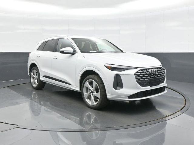 New 2026 Audi Q5 Premium Plus AWD/4WD image 1