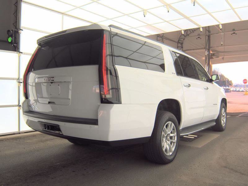 Used 2020 GMC Yukon XL SLE w/ Convenience Package image 2
